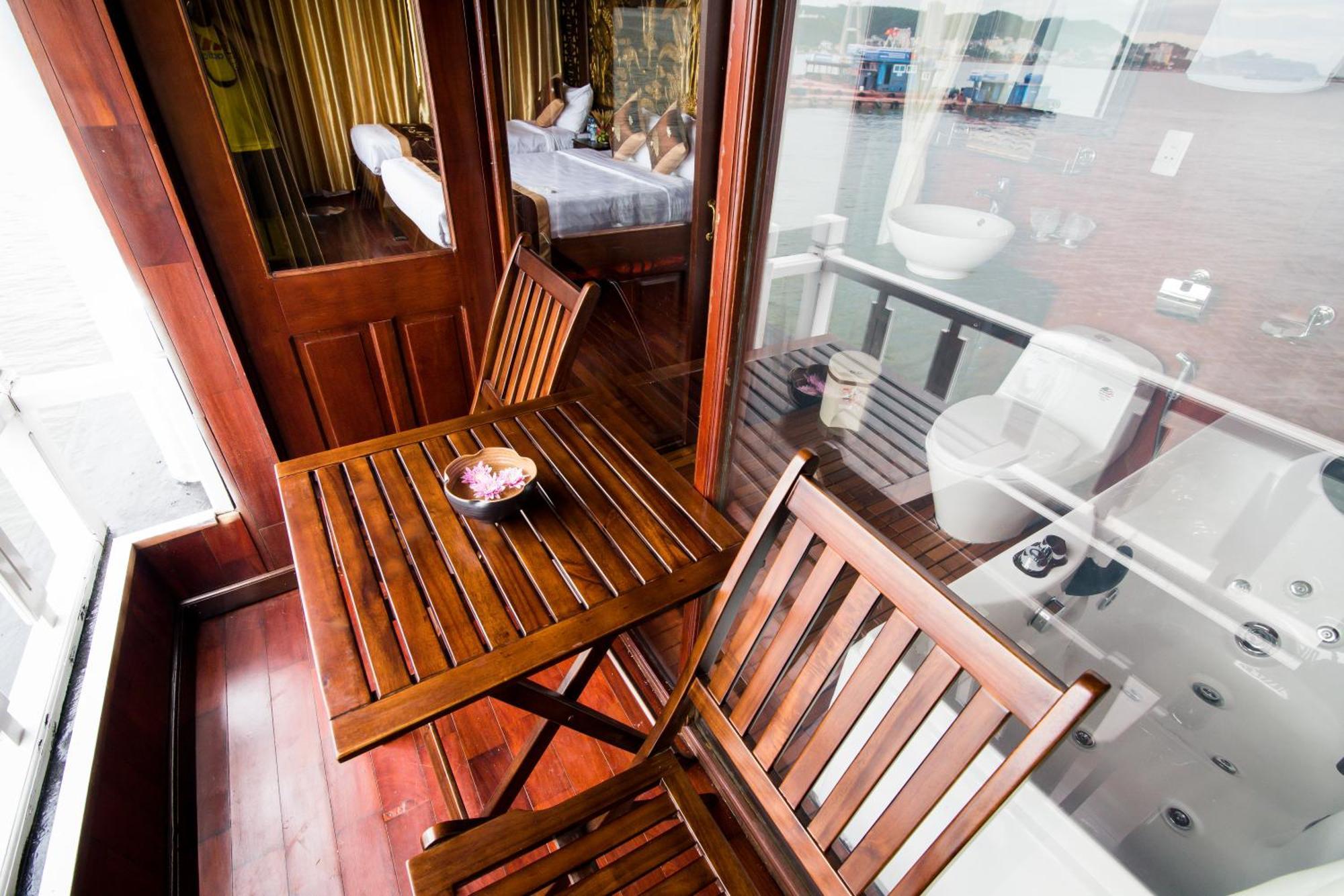 Hotel Renea Cruises Halong Ha Long Exterior foto