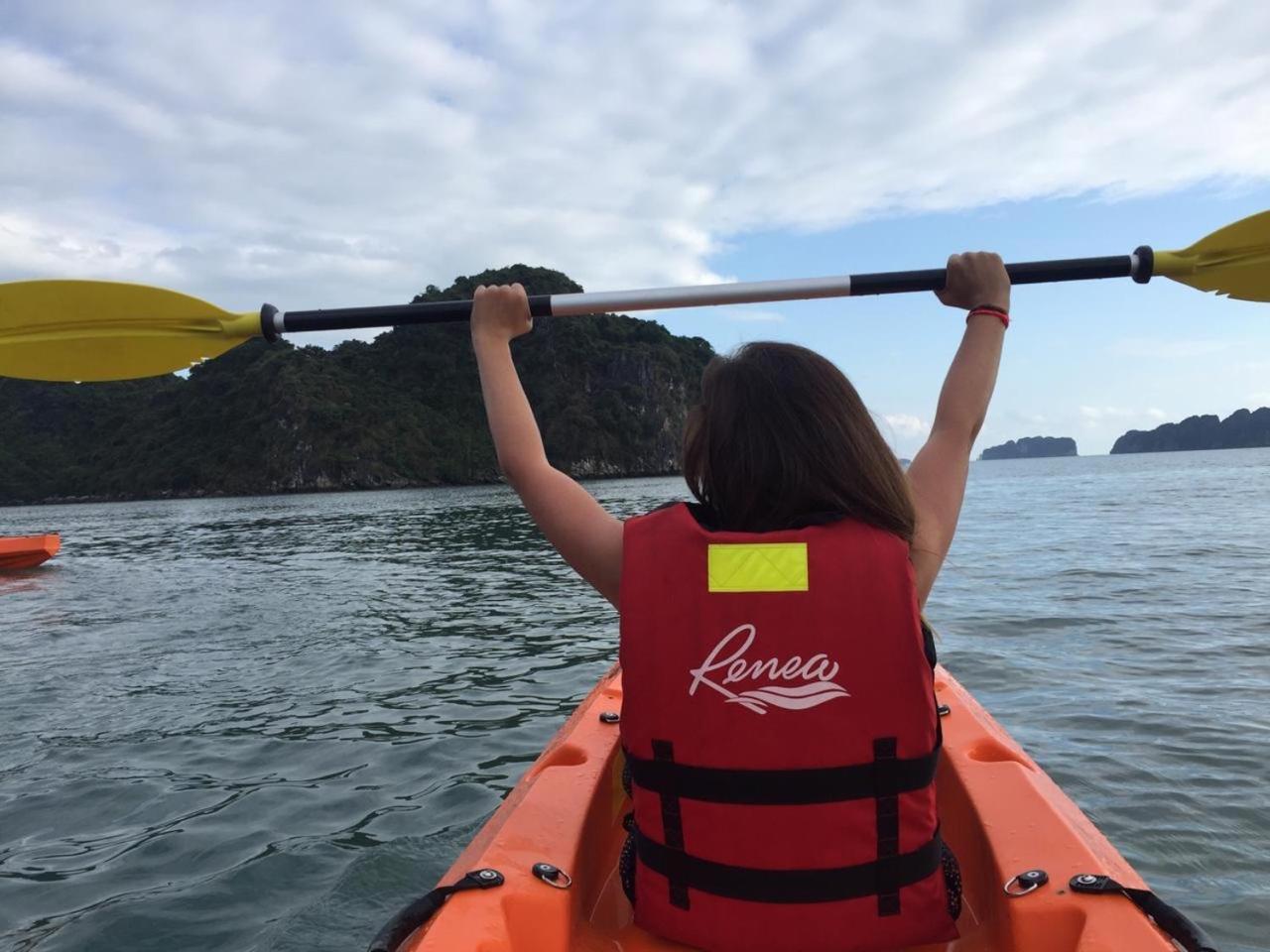 Hotel Renea Cruises Halong Ha Long Exterior foto